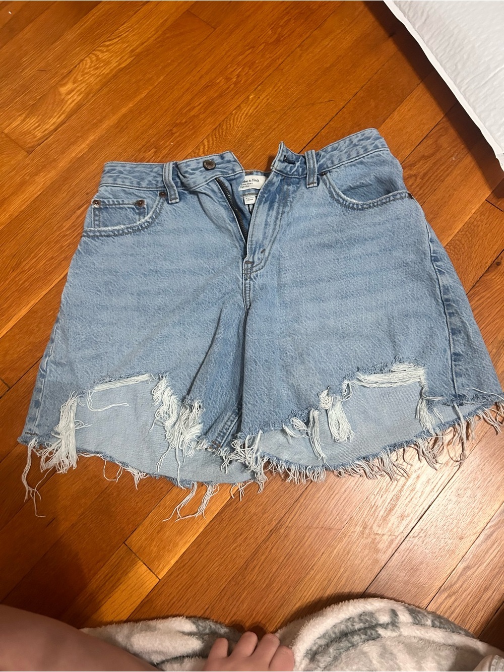 Abercrombie & Fitch curve love shorts